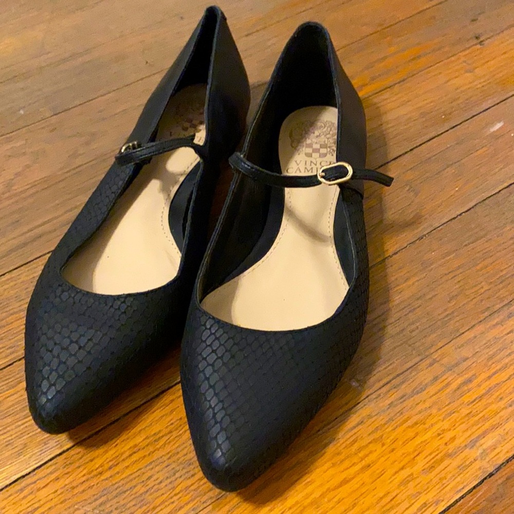 Vince Camuto Black Flats